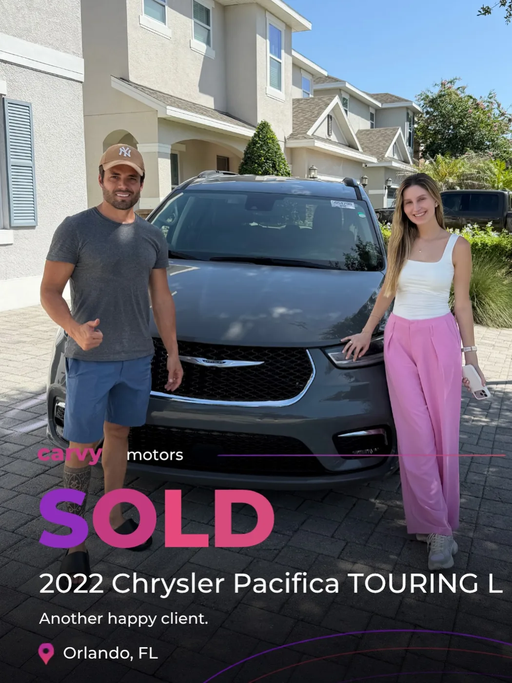 Customer delivery of a 2022 Chrysler Pacifica Touring L from Carvy Motors to a Orlando, FL buyer
